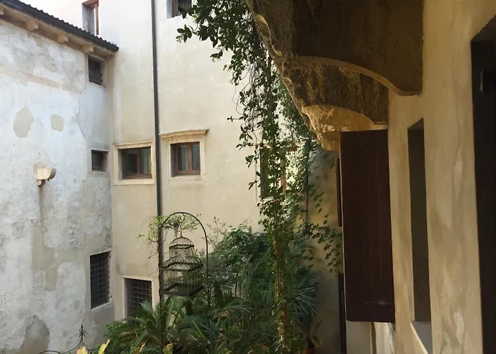 Gabbia D'oro Otel