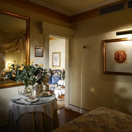 Отель Gabbia D'oro Верона