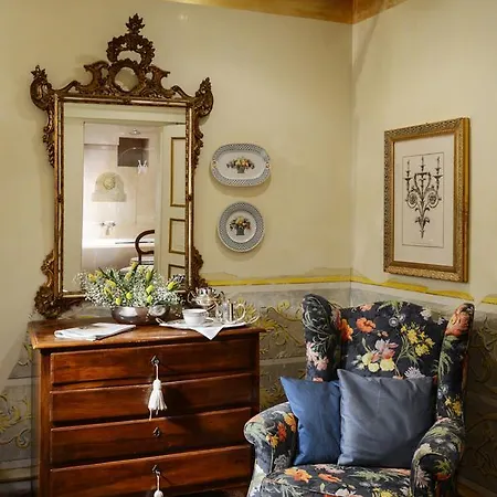 Hotel Gabbia D'oro 5*