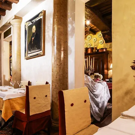 Gabbia D'oro Hotel 5*